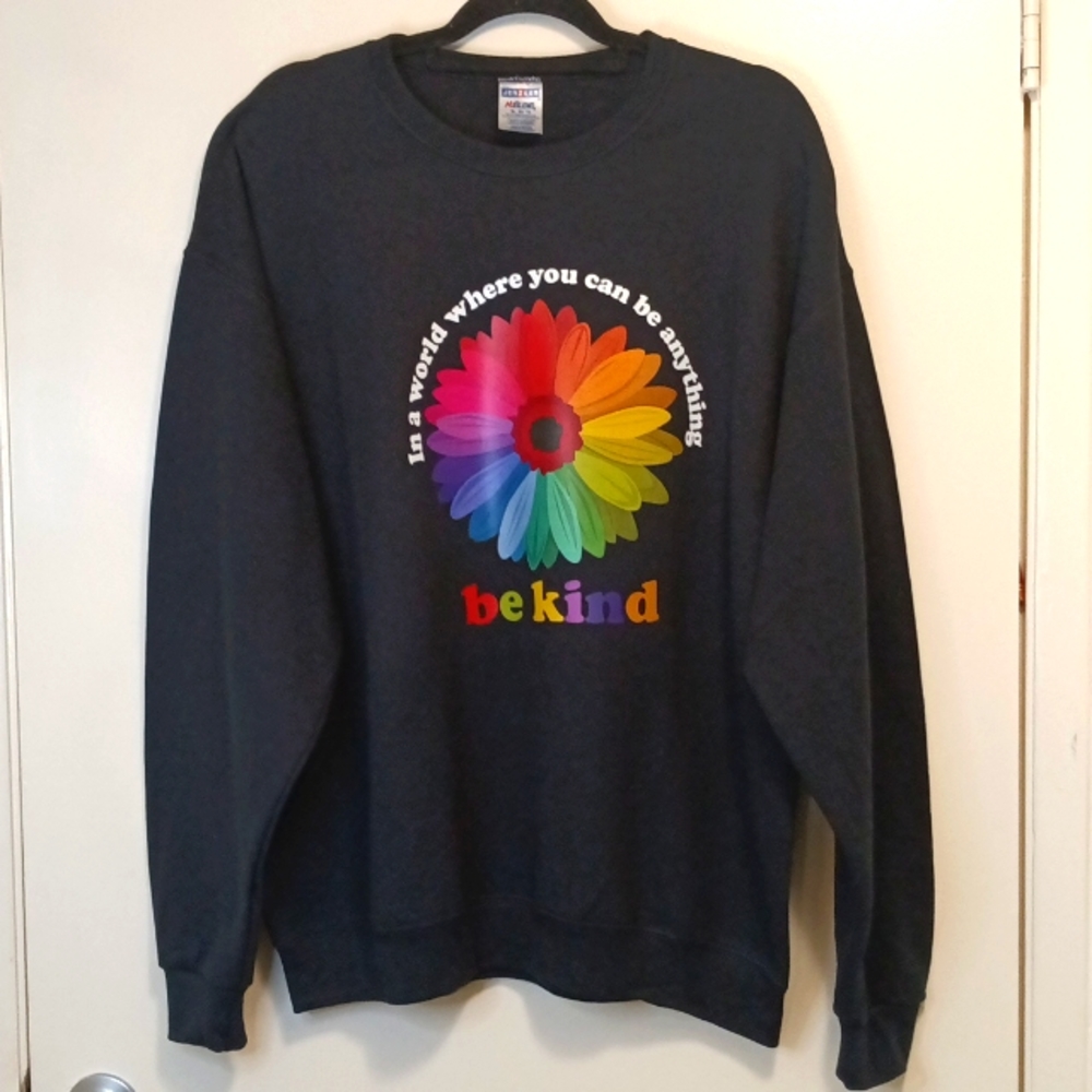 Jerzees XL Black Graphic Sweatshirt